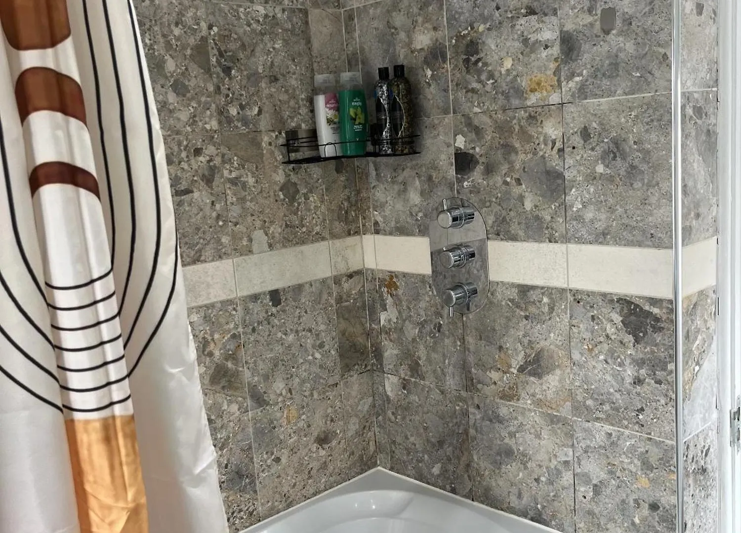 City Reach Retreat Spacious 4Bed House Startford Maryland Great Transport Links London 0*,  United Kingdom