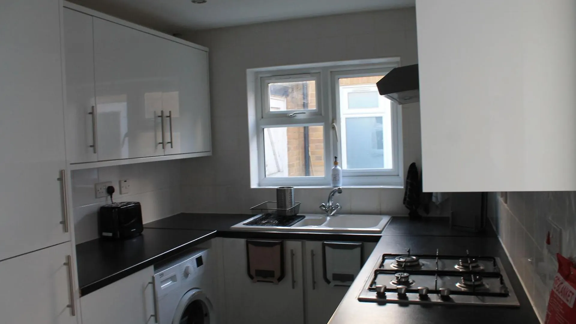Holiday home City Reach Retreat Spacious 4Bed House Startford Maryland Great Transport Links London